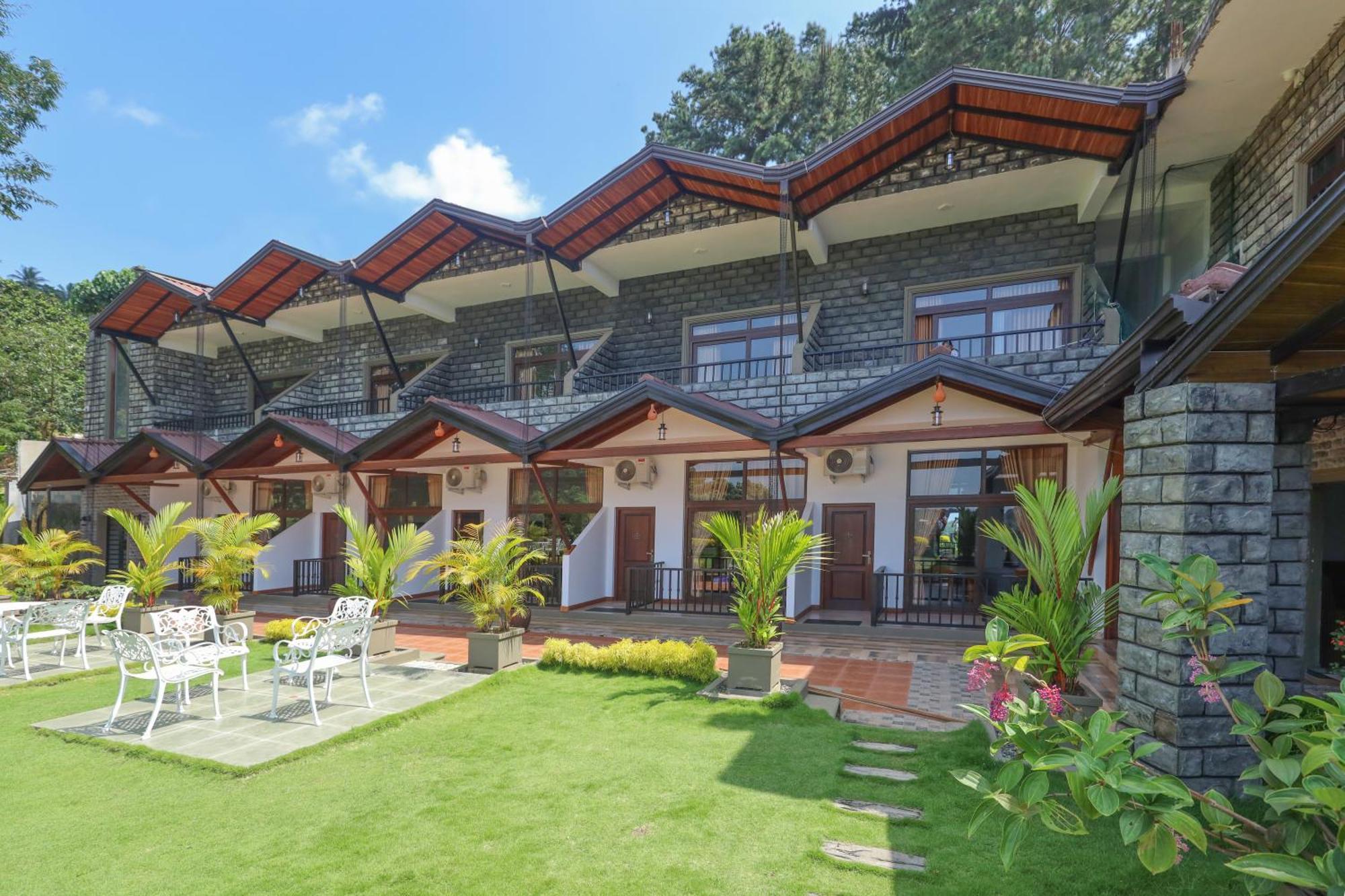 Eagle Regency Hotel Kandy Esterno foto